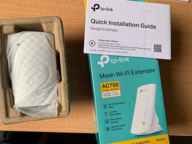 TP-Link RE200 AC750 WiFi Range Extender