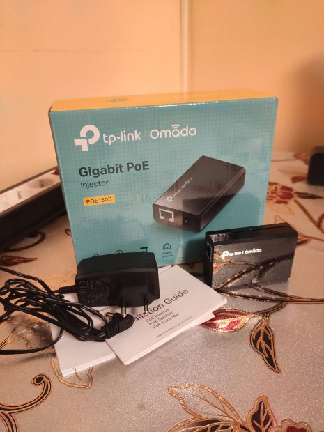 TP-Link TL-POE150S Gigabit PoE Injector