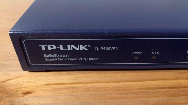 TP-Link TL-R600VPN Safestream Gigabit Broadband VPN Router
