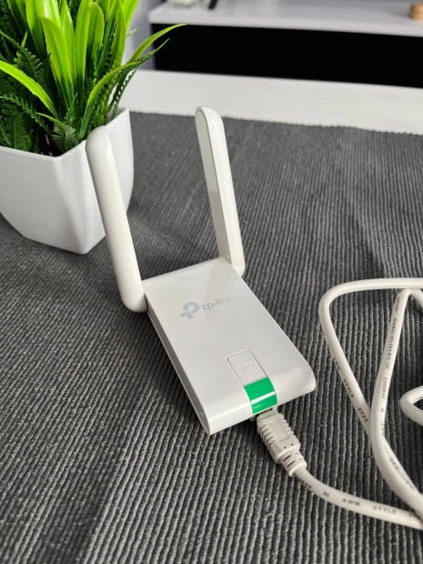 TP-Link TL-WN822N nagy rzkenysg vezetk nlkli USB adapter