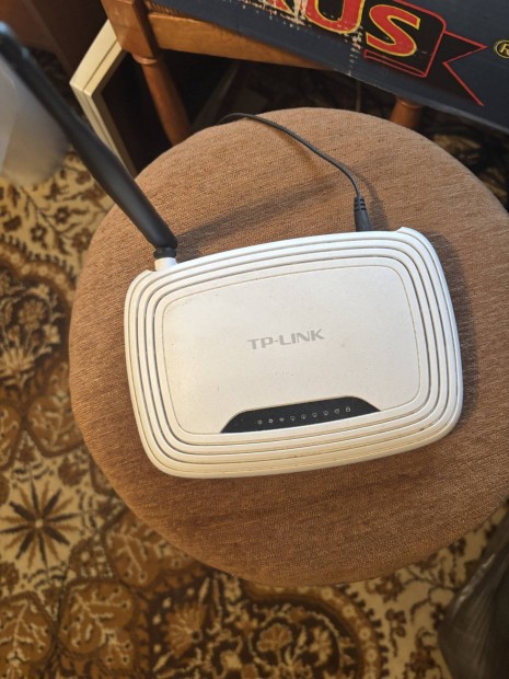 TP-Link TL-WR740N router