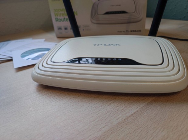 TP-Link TL-WR841N Router