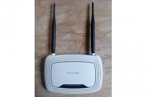 TP-Link TL-WR841N Wireless N300 Router elad!