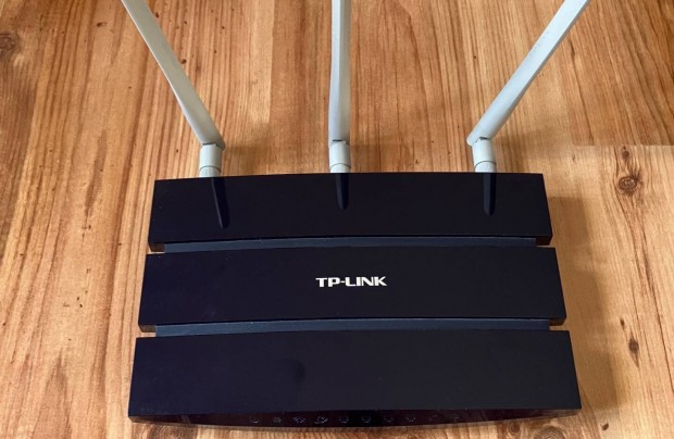 TP-Link router elad