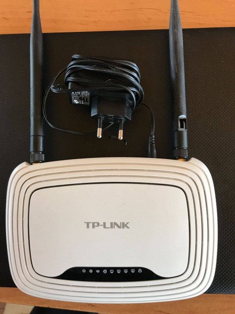 TP-Link vezetéknélküli Router