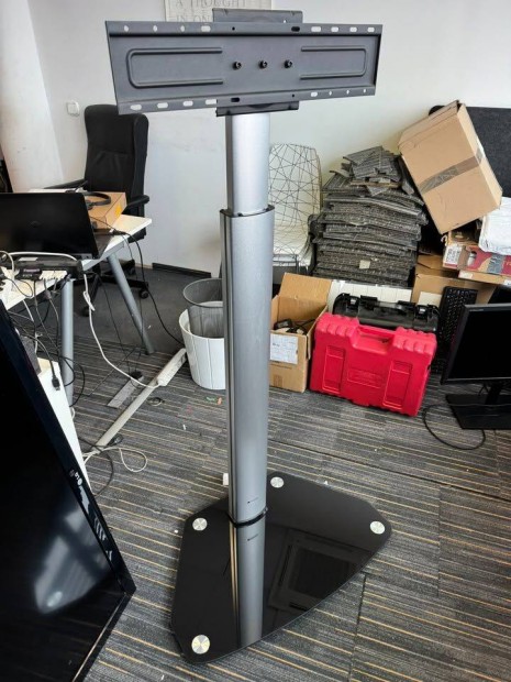 TV állvány 37"-70"