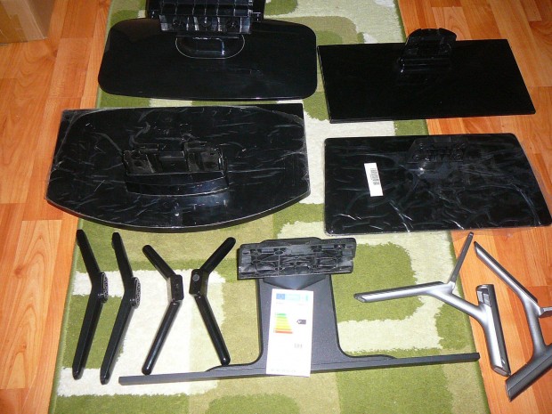 TV talpak és lábak (Samsung ,Sony, Navon, Hitachi Sencor STB)