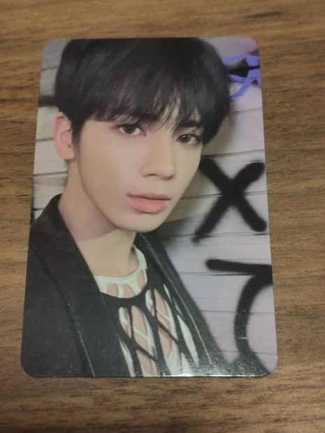 TXT Taehyun photocard