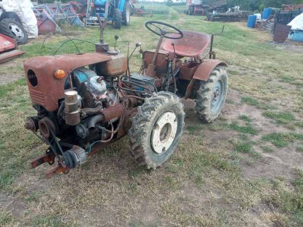 TZ4K 10 B traktor ,6-os SPC vetőgép eladó