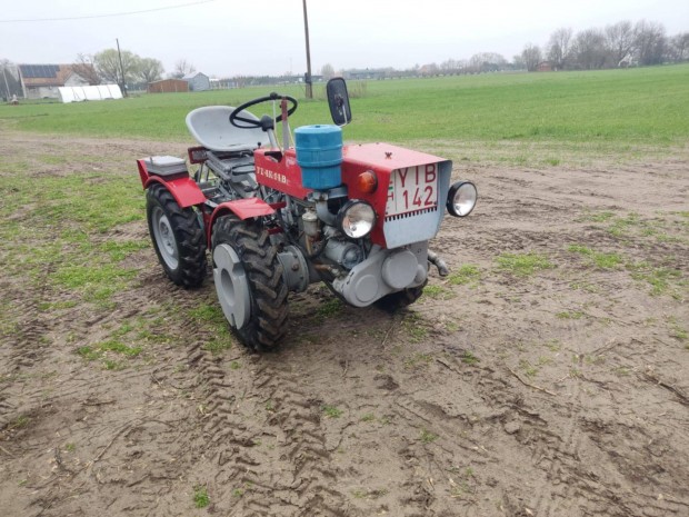 TZ4K 14B traktor, kistraktor