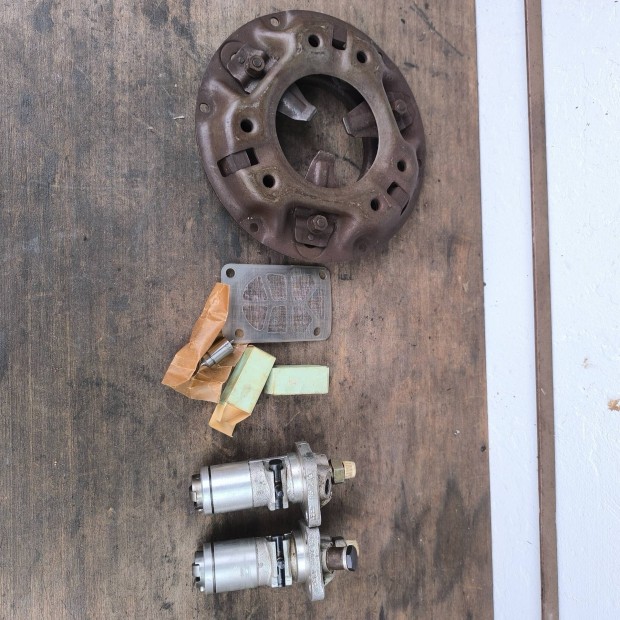 TZ4K, TZ-4K gy�ri �j kuplung szerkezet, adagol�, porlaszt�, f�k pofa 