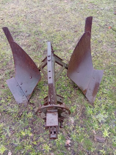 TZ4K kistraktor gy�ri eke elad� 