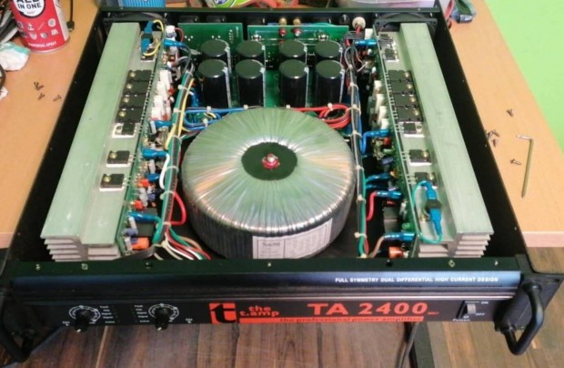 T amp TA 2400 -Narncssárga felíratos Végfok 2x 1200W