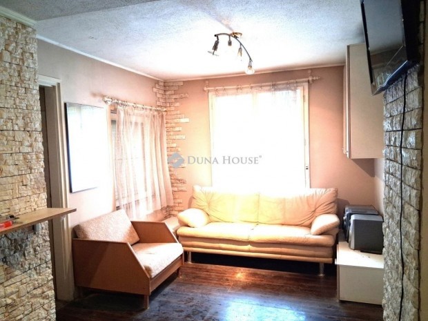 Tabi 60 nm-es h�z elad�