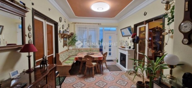 Tabi elad� 137 nm-es h�z