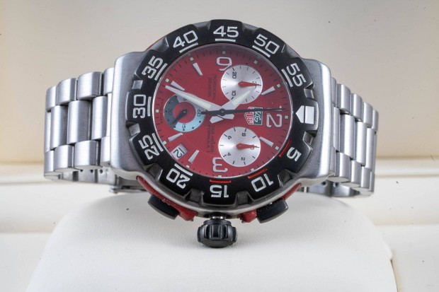 Tag Heuer F1 Chronograph RED