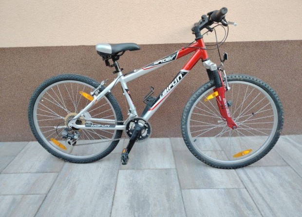 Taifun 26"-OS ALU, MTB teleszkpos kerkpr, Shimano felszereltsggel,