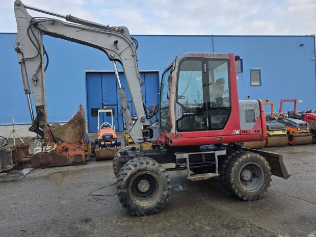 Takeuchi TB070W gumikerekes kotr