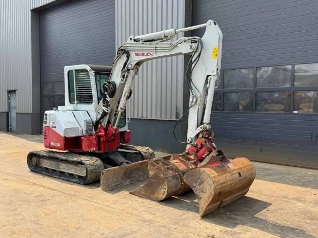 Takeuchi TB153FR / 6994 üzemóra / Lízing 20%-tól