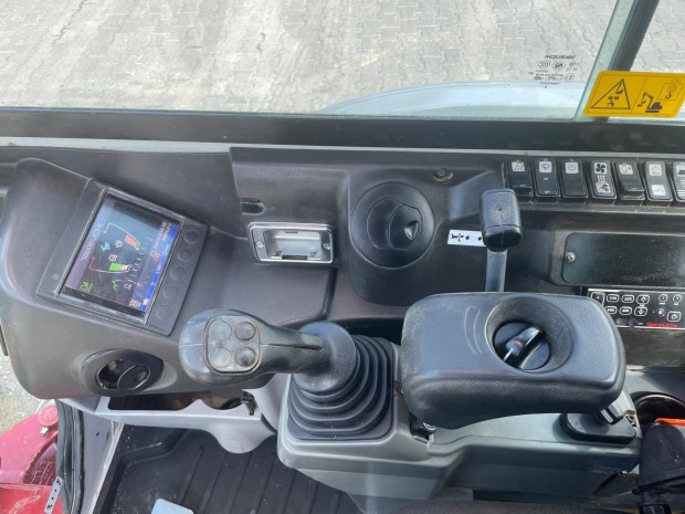 Takeuchi TB230 kotrgp 