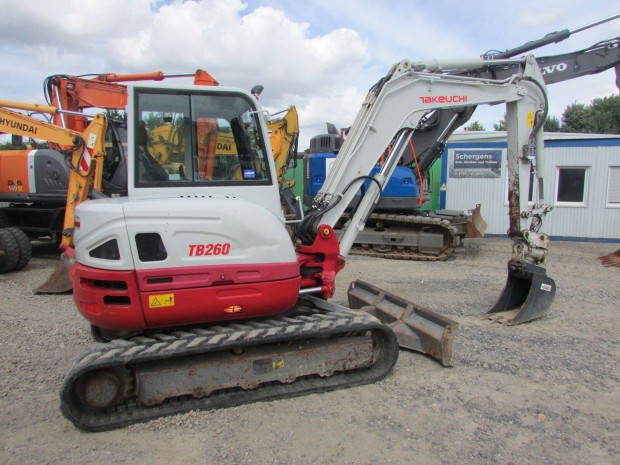 Takeuchi TB260 / 2 247 üzemóra/ Powertilt / Lízing 20%-tól
