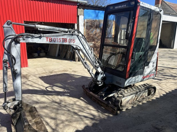 Takeuchi TB 015 minikotr. 