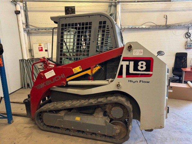 Takeuchi TL8 kompakt rakod bobcat