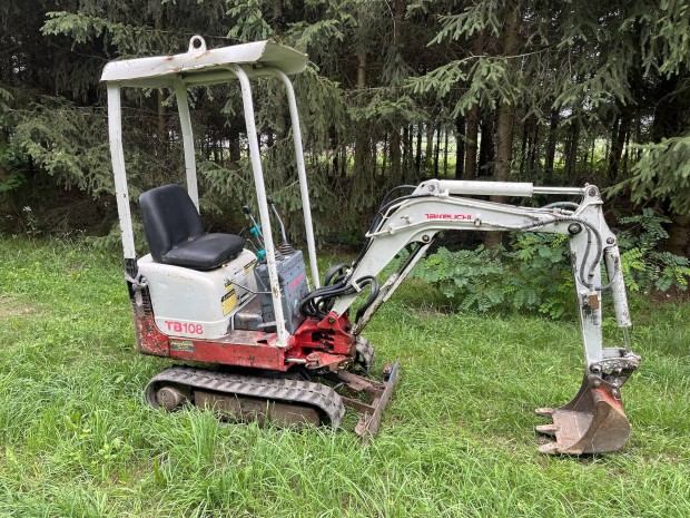 Takeuchi Tb108 minikotró forgókotró