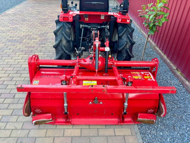 Talajmaró rotátor japán traktor (solis Agt Kubota Yanmar iseki)