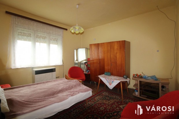 Tal�ljon otthonra Ok�ny egyik csendes szeglet�ben!