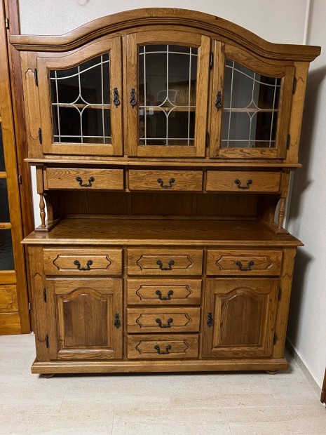 T�lal� szekr�ny