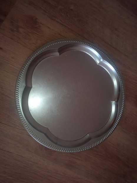 T�lca kr�m �j, f�nyk�ptart� p�r, gyerek ev�eszk�z p�r, k�v�s poh�r p�r