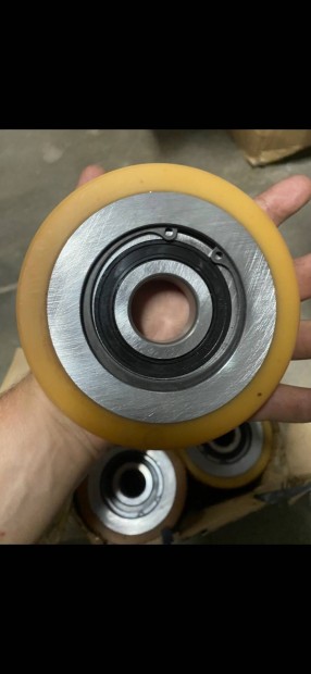 Támasztókerék eladó