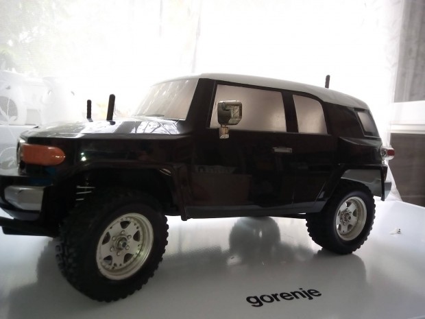 Tamiya cc01 fj cruiser 