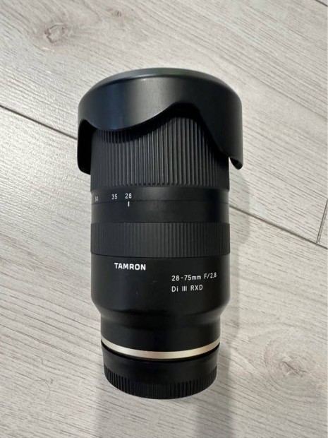 Tamron 28-75mm f/2.8