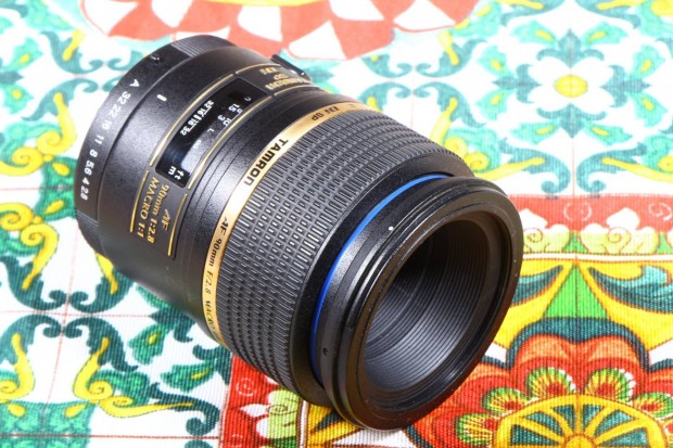 Tamron 2.8 90mm af Pentax makr objektv 