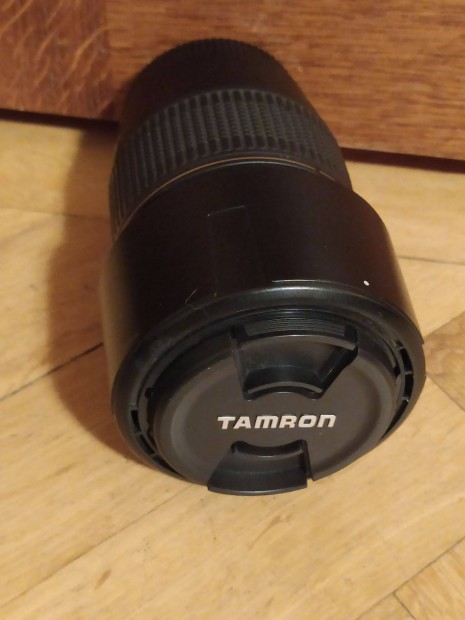 Tamron 70-300 LD Di objektv