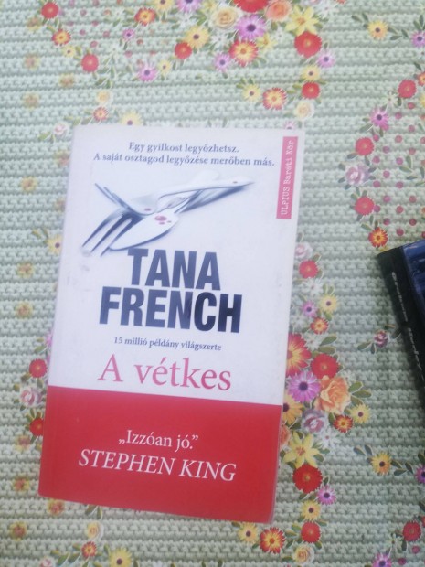 Tana French - A vtkes 800 forintrt elad