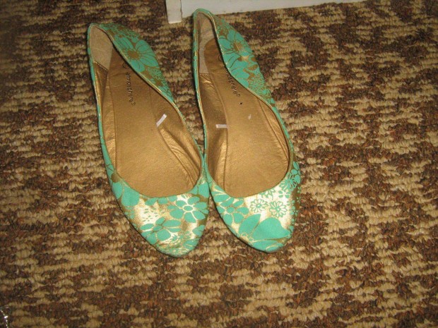 Tncos fellp balerina cip arany dsztssel 38
