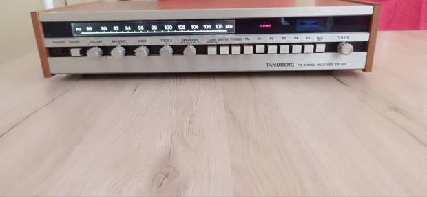 Tandberg TR-200 