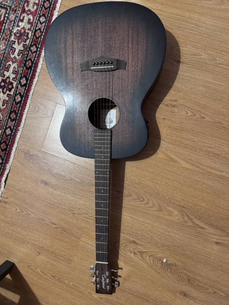 Tanglewood elektroakusztikus gitr