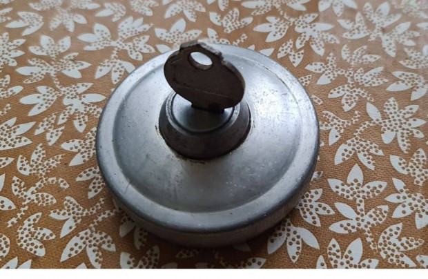 Tanksapka zrhat alu Simson / Wartburg