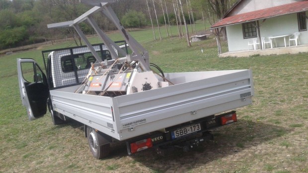 Tanya a v�rost�l 500 m-re. Elad�