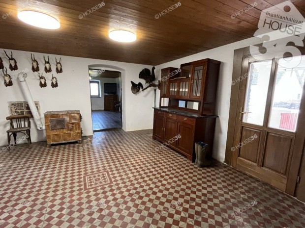 Tanya gazd�lkod�sra, �nell�t�sra j�l megk�zel�thet� z�ld�vezetben!