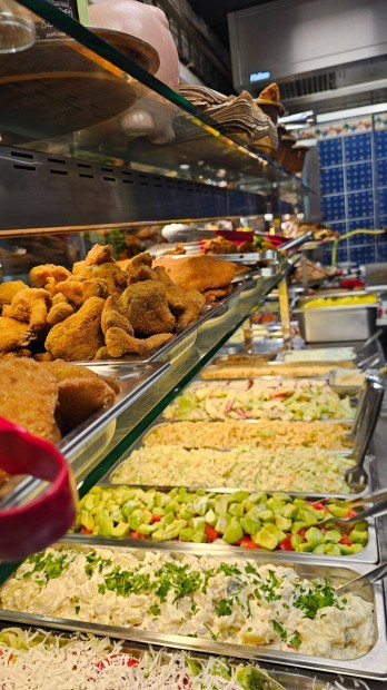 Tapasztalt grillezett-és gyros pultos fiút keresünk!