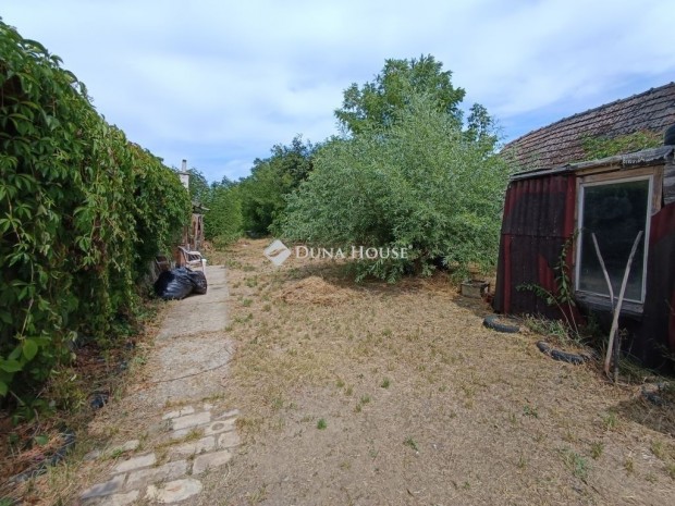 T�pi�bicskei 54 nm-es h�z elad�