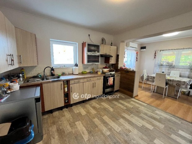 T�pi�gy�rgyei elad� 60 nm-es h�z