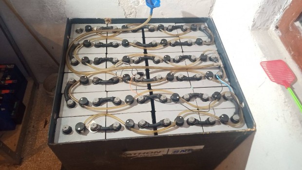 Targonca akkumulátor, fotovoltaikus rendszerekhez is alkalmas, 48V 750