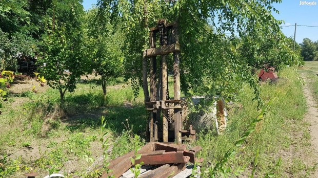 Targonca torony elad vagy csere