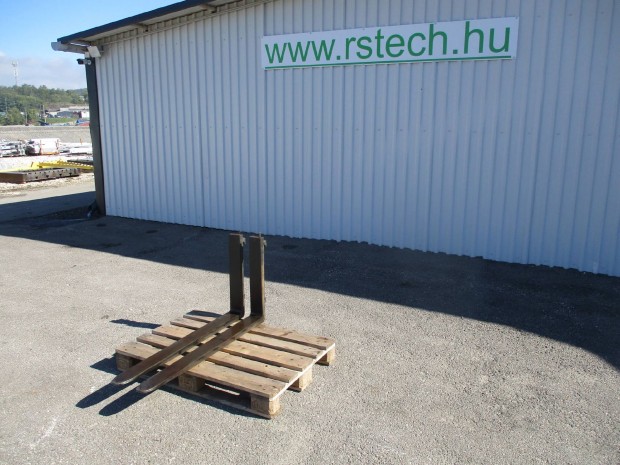 Targonca villa 1500 kg (2979)